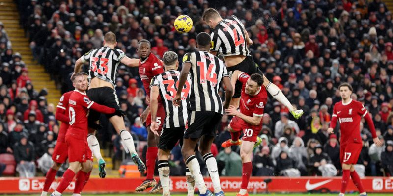 Nhận định Newcastle United vs Liverpool qua kèo cược 