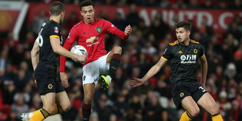 Soi kèo và dự đoán tỷ số Wolves vs Manchester United